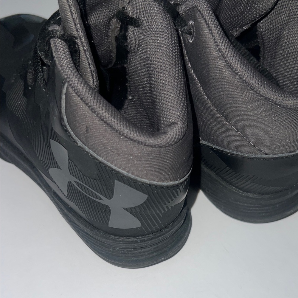 Under Armour Steph Curry’s  Black Sneakers Toddler size 9 - Picture 3 of 9